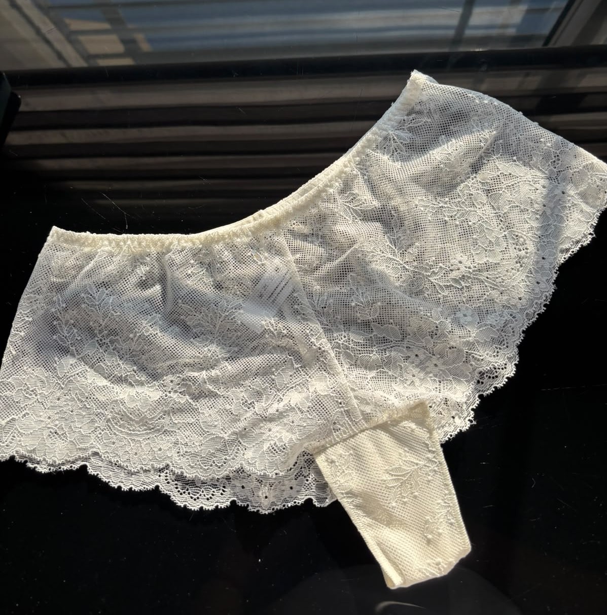 Slip avec dentelle